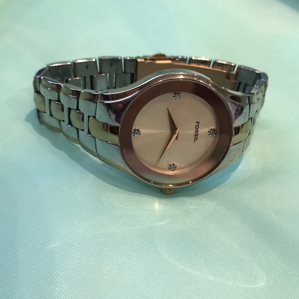 Fossil Watch - Picture 2 of 2